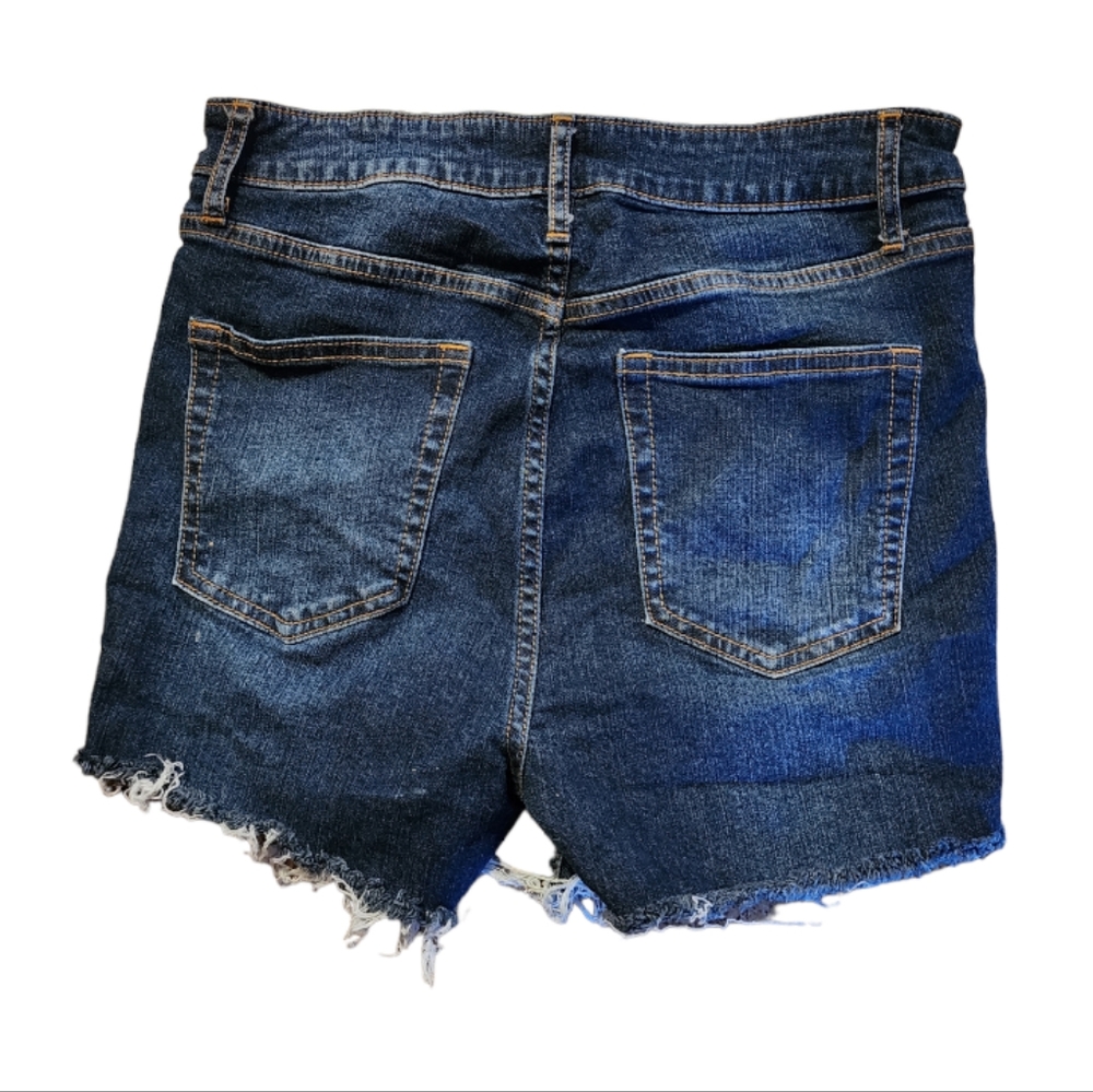 Wild fable Jack and Sally Distressed Shorts Size 6 - Picture 2 of 3